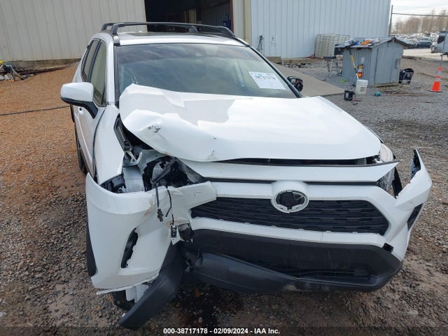 Toyota Rav4 Xle 2020 JTMW1RFV5LD059573 Image 6