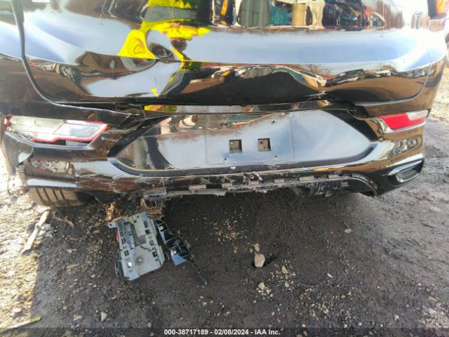KL4MMGSLXNB007694 Buick Encore Gx Awd Essence