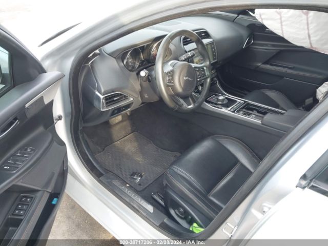 SAJAK4FX4JCP37875 Jaguar Xe 25t Prestige