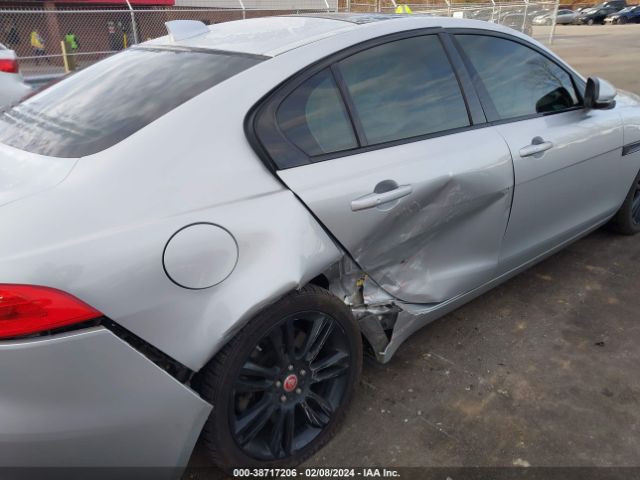 SAJAK4FX4JCP37875 Jaguar Xe 25t Prestige