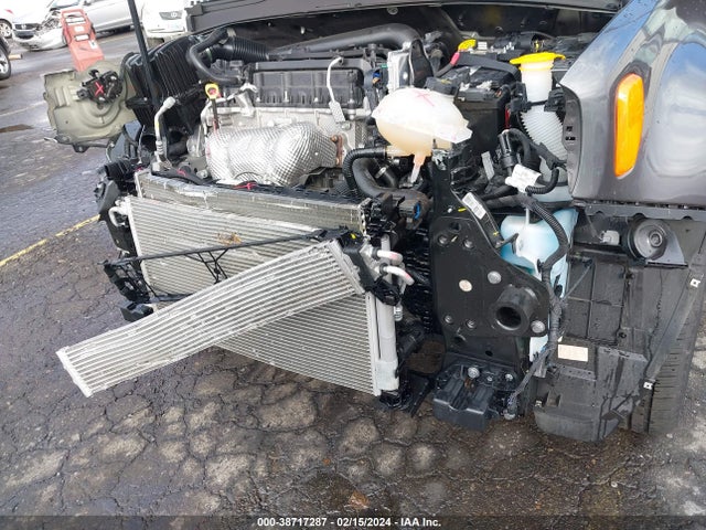 ZACNJDBB7MPM77417 Jeep Renegade 80th Anniversary 4x4