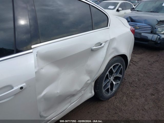 2G4G35EX2G9194597 Buick Regal Turbo Sport Touring