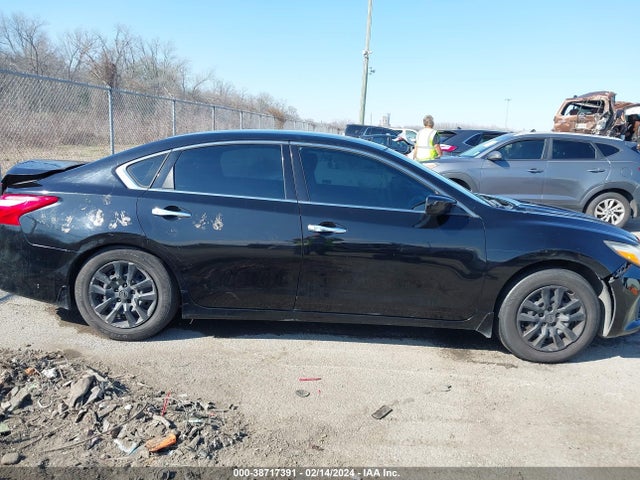 Nissan Altima 2.5 S 2016 1N4AL3AP6GN333850 Image 12
