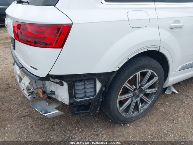 WA1LHAF75KD041150 Audi Q7 45 Premium