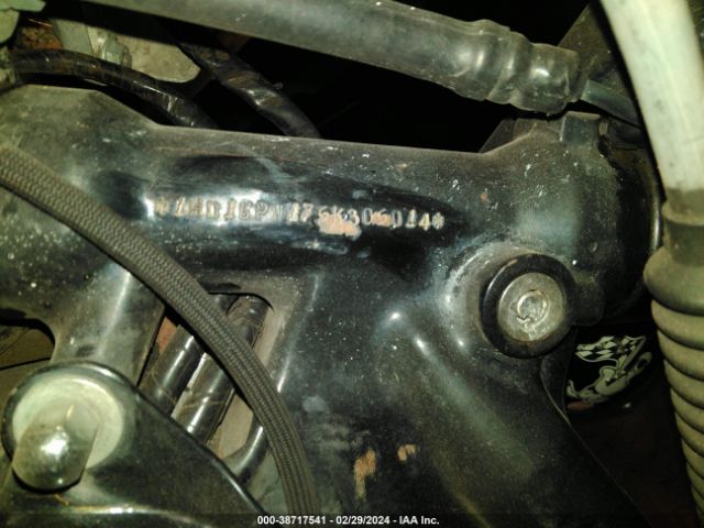 2005 HARLEY-DAVIDSON FXDWGI 1HD1GPW175K305014 Photo 9