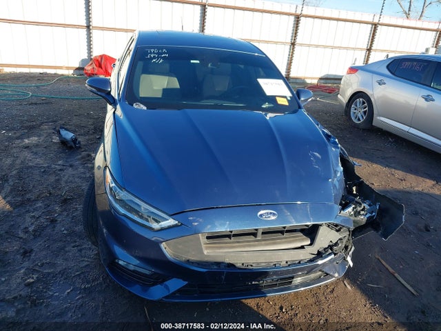 3FA6P0VP6JR264276 Ford Fusion Sport