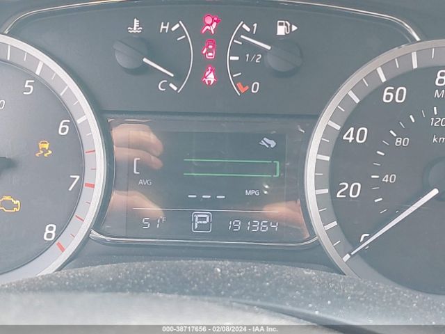 3N1AB7AP3EY287689 Nissan SENTRA SV