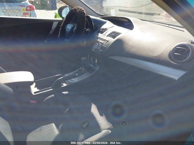 Продаж на аукціоні авто 2011 Mazda Mazda3 S Sport, vin: JM1BL1K64B1403323, номер лоту: 38717694