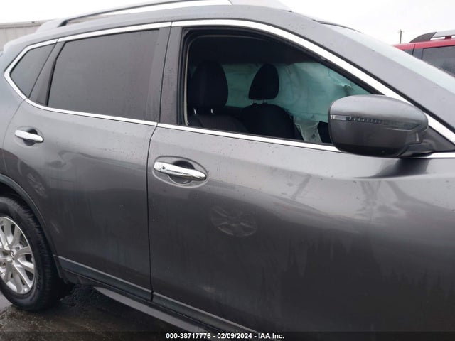 Nissan ROGUE SV 2018 5N1AT2MTXJC813885 Image 12