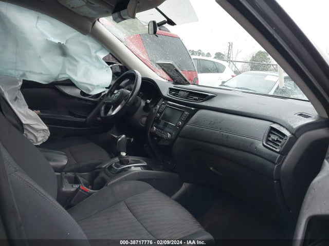 Nissan ROGUE SV 2018 5N1AT2MTXJC813885 Image 5