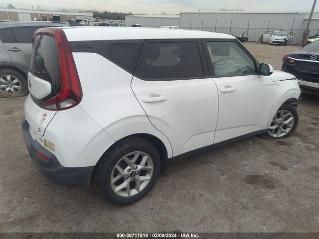 KIA SOUL S 2020 KNDJ23AU6L7020430 Image 4