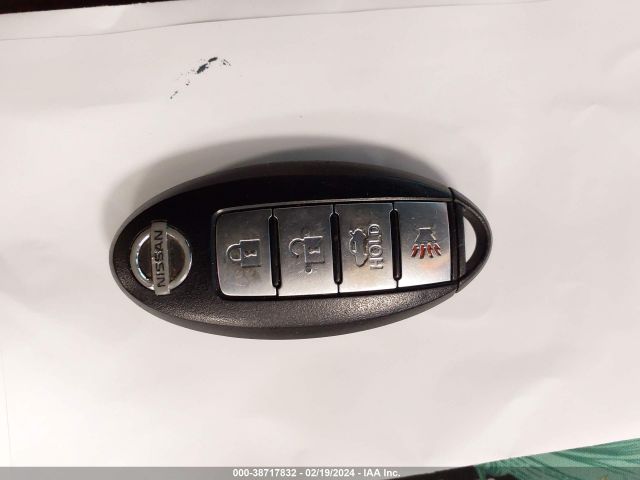3N1CN7AP3GL861997 Nissan Versa 1.6 Sl