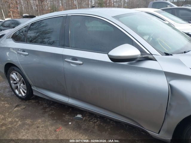 1HGCV1F16KA070167 Honda ACCORD LX