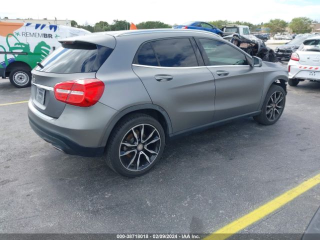 2015 MERCEDES-BENZ GLA 250 WDCTG4EB8FJ180142 Photo 3