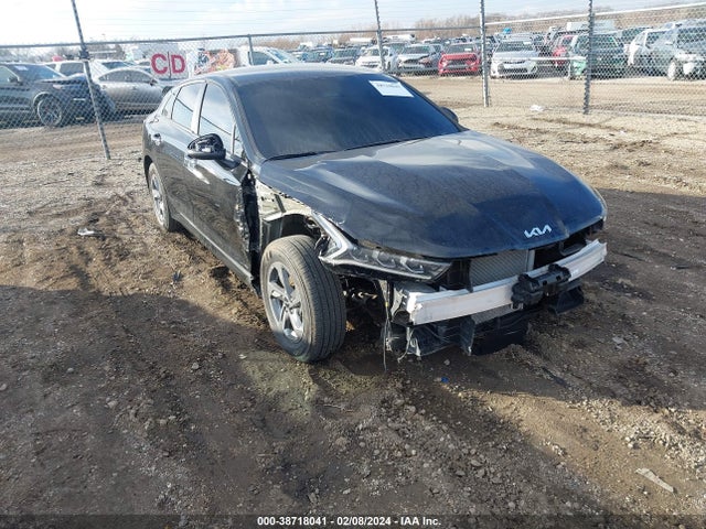KIA K5 LXS 2023 5XXG14J27PG189662 Image 1