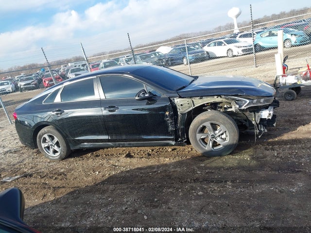 KIA K5 LXS 2023 5XXG14J27PG189662 Image 14