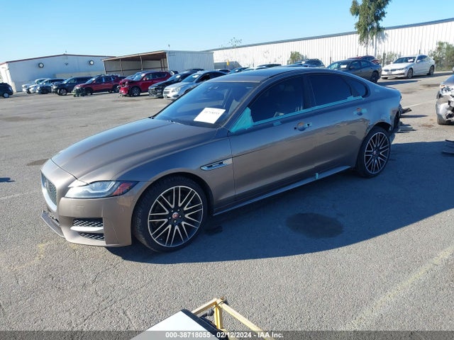 2017 JAGUAR XF SAJBF4BV5HCY47504 Photo 1