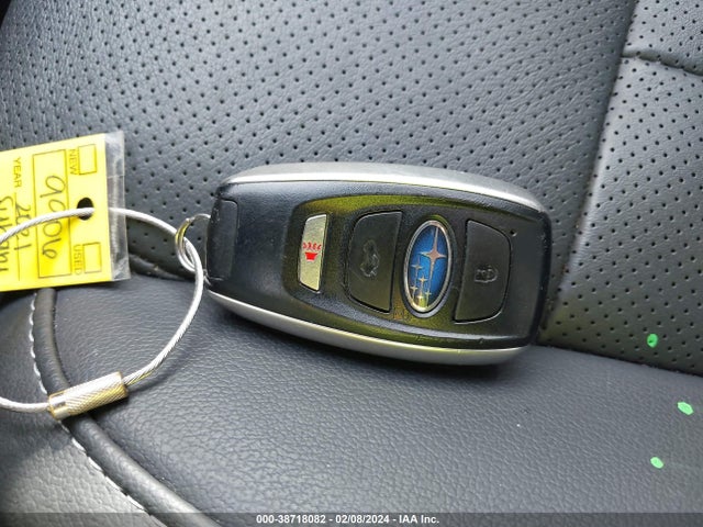 4S3BWAN67M3012158 Subaru Legacy Limited