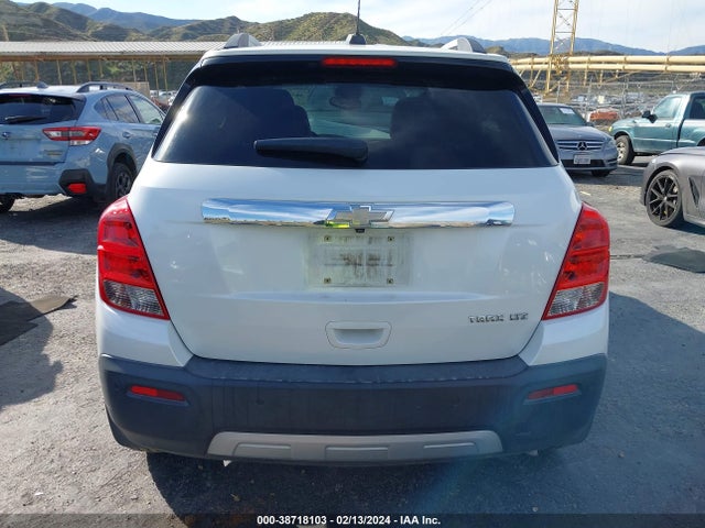 Chevrolet TRAX LTZ 2016 KL7CJMSB0GB560001 Image 16