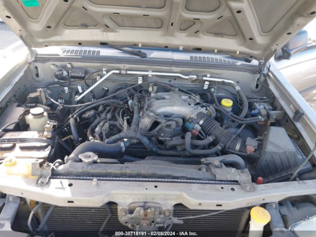 2002 NISSAN FRONTIER 2WD 1N6ED29X52C335792 Photo 9