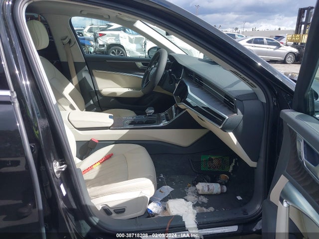 WAUK2AF2XKN056192 Audi A6 55 Premium