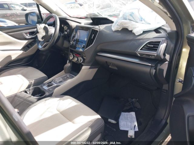 JF2SKAJC6MH562883 Subaru Forester Premium