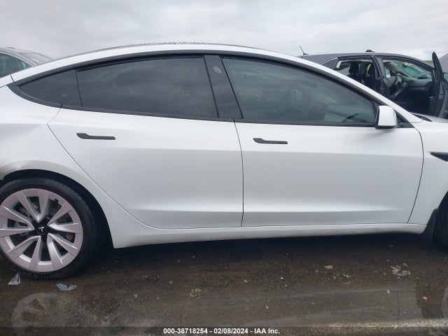 Tesla Model 3 Rear-wheel Drive 2022 5YJ3E1EA6NF294194 Image 12