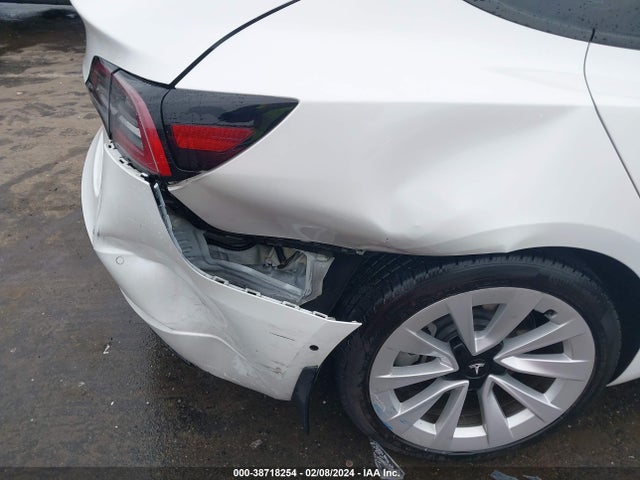 Tesla Model 3 Rear-wheel Drive 2022 5YJ3E1EA6NF294194 Image 6