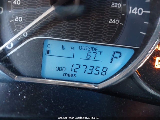 Toyota COROLLA LE 2015 5YFBURHE9FP276953 Image 16