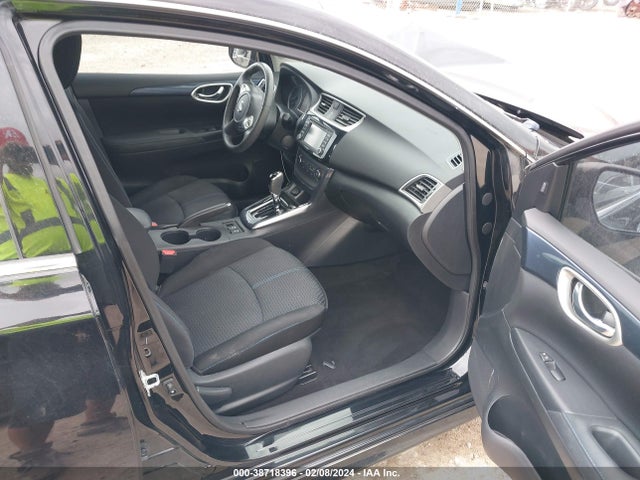 2016 NISSAN SENTRA SR VIN: 3N1AB7AP5GY335325