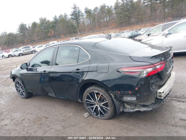 4T1G11BK3NU067039 Toyota Camry Se Awd