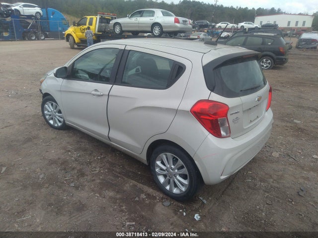 Chevrolet Spark 1lt Cvt 2017 KL8CD6SAXHC731533 Image 3