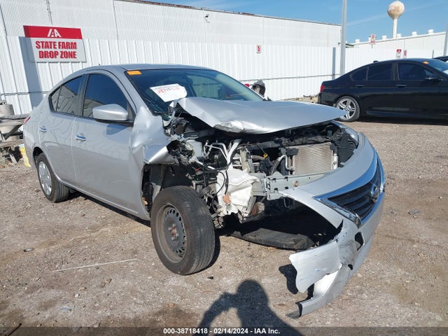 2019 3N1CN7AP5KL846569 main image