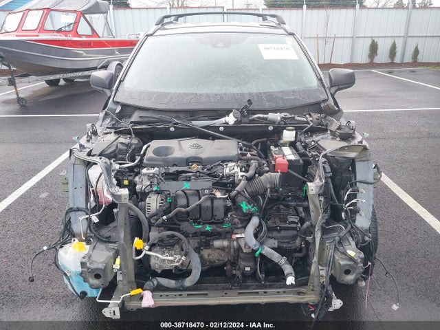 Toyota RAV4 LE 2019 2T3H1RFV8KW011740 Image 13