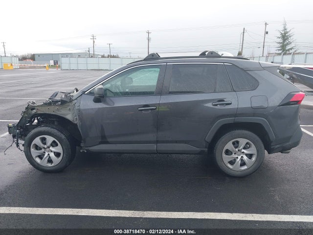 Toyota RAV4 LE 2019 2T3H1RFV8KW011740 Image 15