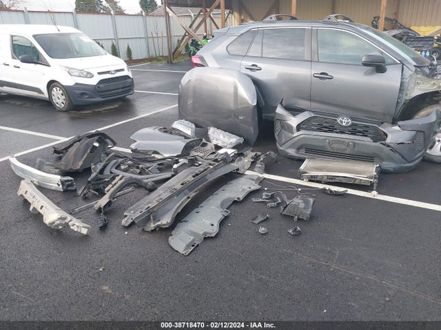 Toyota RAV4 LE 2019 2T3H1RFV8KW011740 Image 18