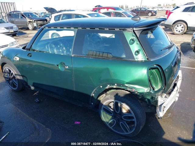 2017 MINI HARDTOP WMWXP7C50H2A45143 Photo 2