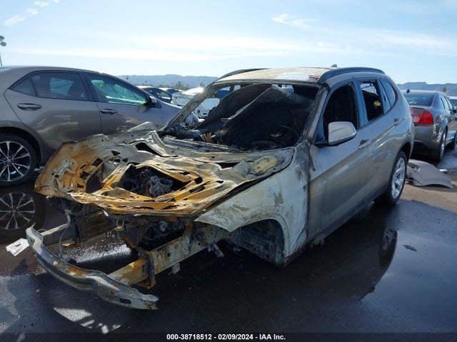 BMW X1 Sdrive28i 2014 WBAVM1C51EVW50664 Image 2