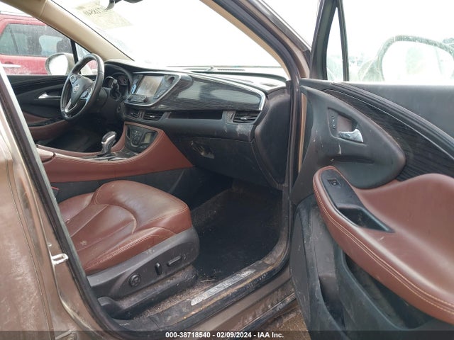 Buick Envision Essence 2017 LRBFXDSA0HD043758 Image 5