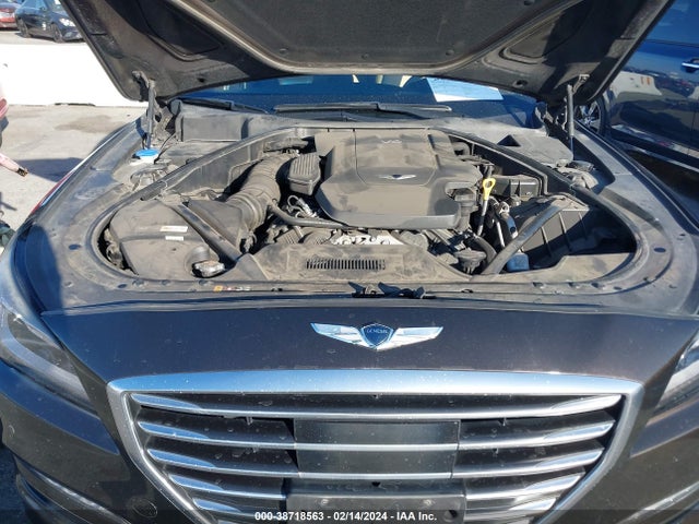 Genesis G80 3.8 2017 KMHGN4JEXHU167614 Image 10