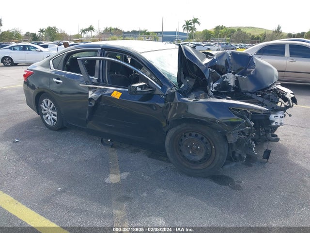 2017 1N4AL3APXHN356338 main image