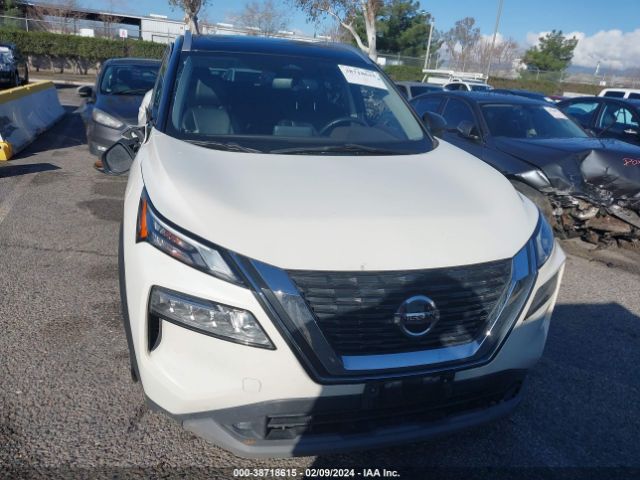 JN8AT3CA8MW024765 Nissan Rogue Sl Fwd