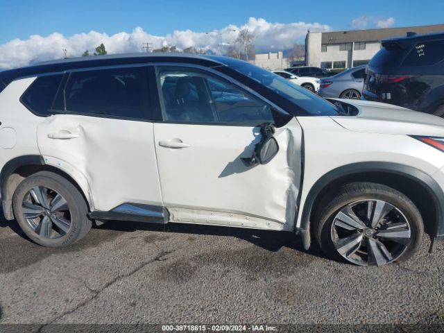 JN8AT3CA8MW024765 Nissan Rogue Sl Fwd
