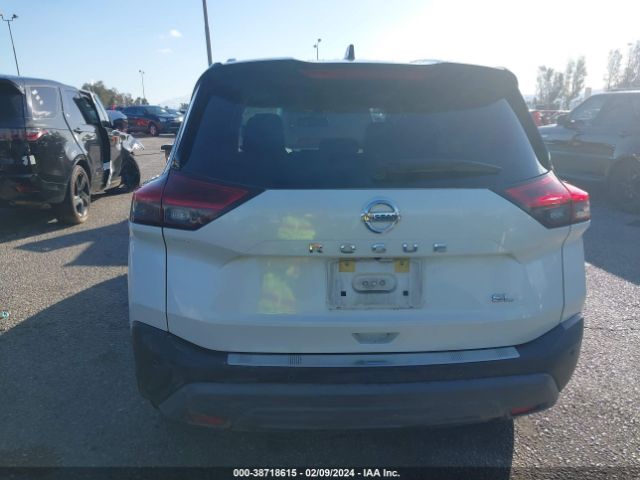 JN8AT3CA8MW024765 Nissan Rogue Sl Fwd