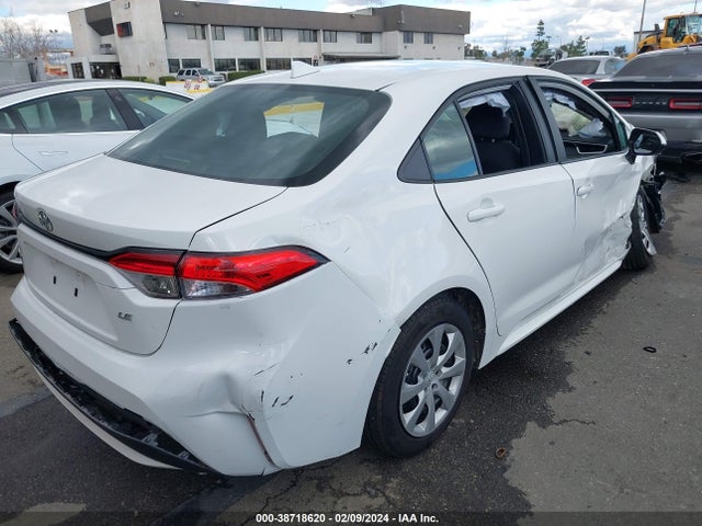 Toyota COROLLA LE 2022 5YFEPMAE5NP279686 Image 4