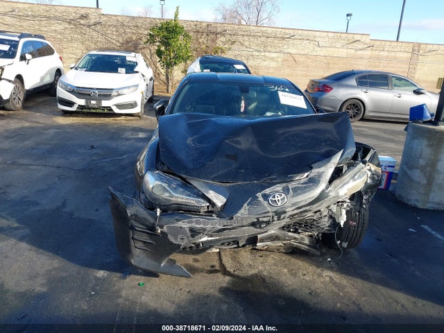 Toyota 86 2018 JF1ZNAA1XJ8700767 Image 13