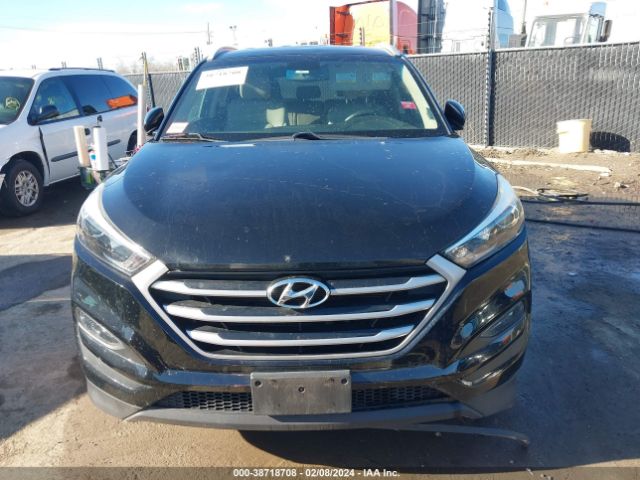 KM8J33A41HU403998 Hyundai Tucson Se Plus