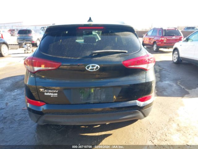 KM8J33A41HU403998 Hyundai Tucson Se Plus