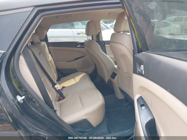 KM8J33A41HU403998 Hyundai Tucson Se Plus