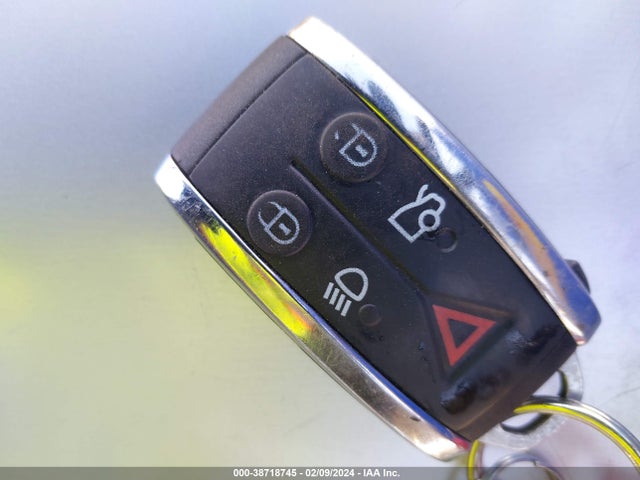 2009 JAGUAR XF SAJWA06B89HR43513 Photo 10